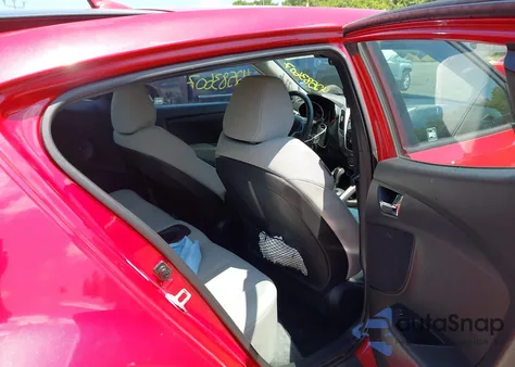 2013 Hyundai Veloster Base W/Gray from USA, damaged, VIN KMHTC6AD0DU140570